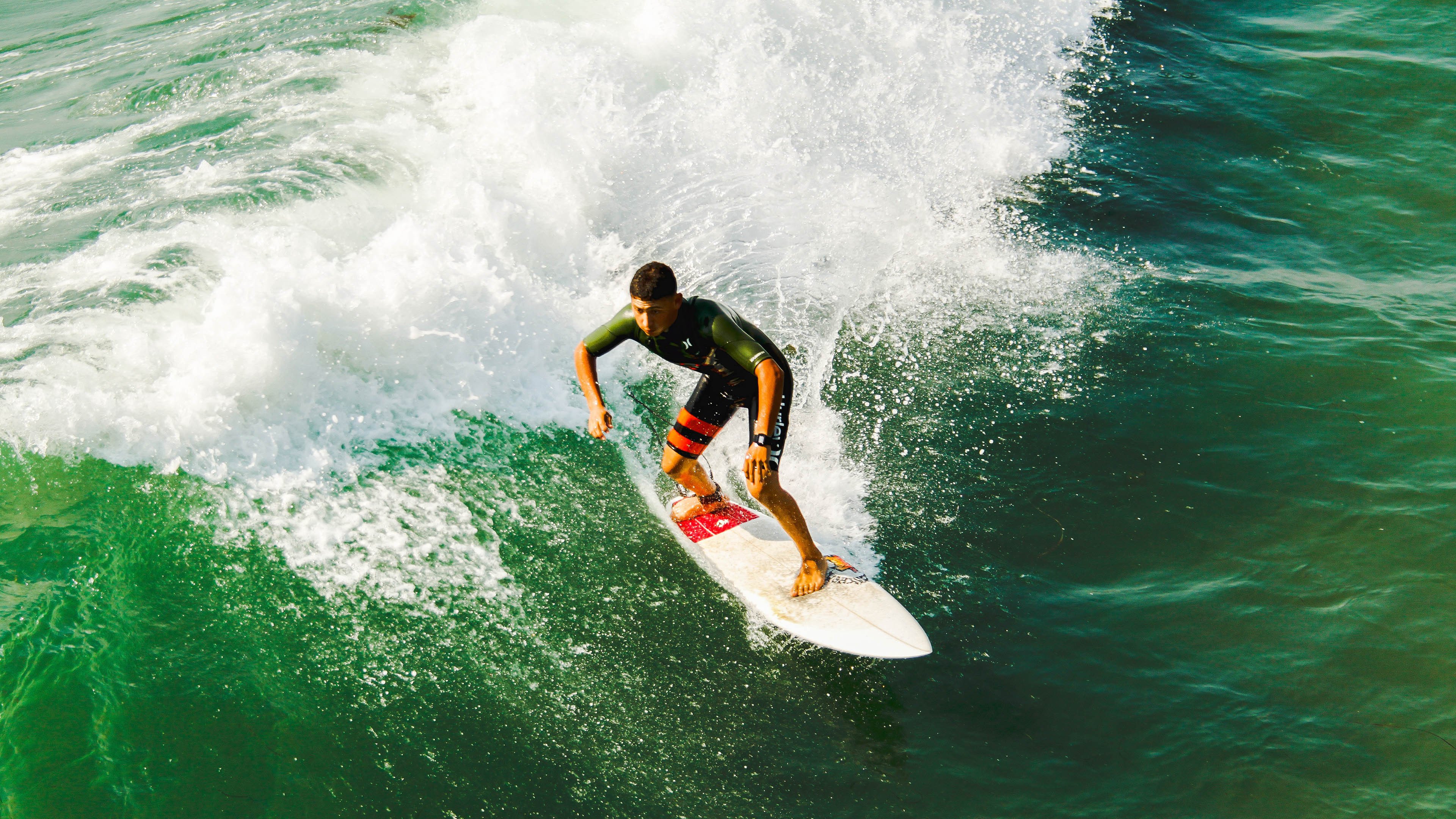 世界杯经典瞬间：留下永恒记忆的奇迹！，世界杯经典镜头